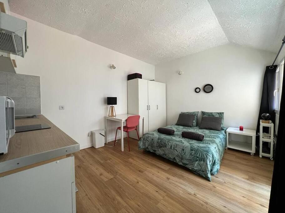Le Cocon De Melun Apartment ภายนอก รูปภาพ